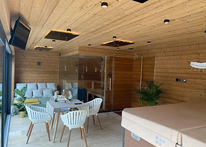 Dv Premium Apartment *